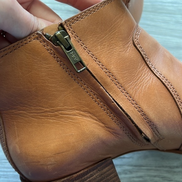 Madewell Leather Asher Boot in size 8.5 - Picture 8 of 13